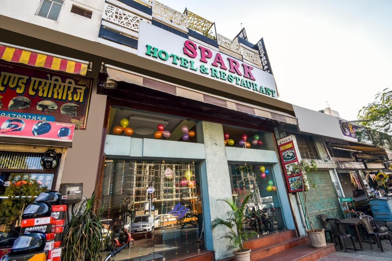 Oyo Flagship Hotel Spark Jaipur Exterior photo